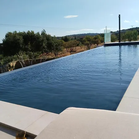 Villa Mentoros Karavados