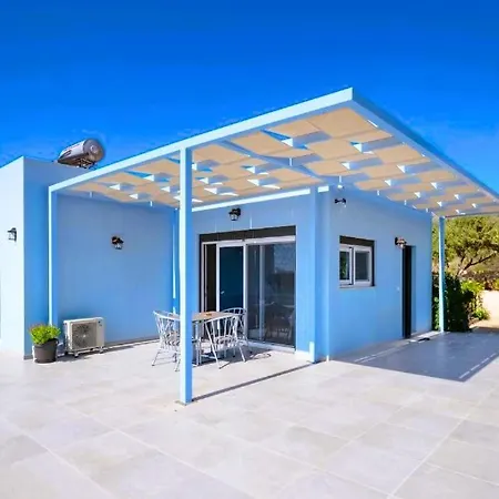 Mentoros Villa