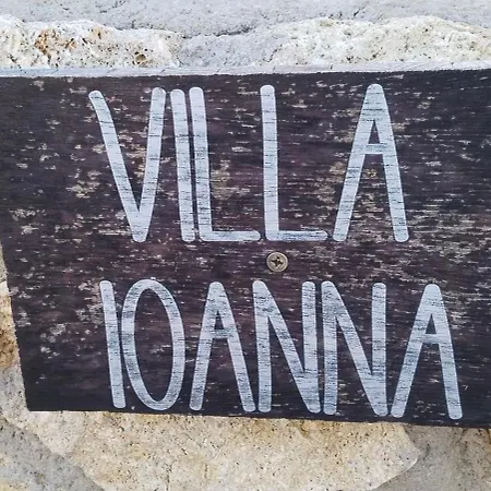 Mentoros Villa *