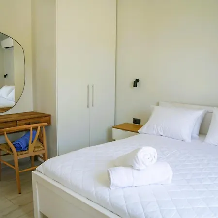 Mentoros Villa Karavados